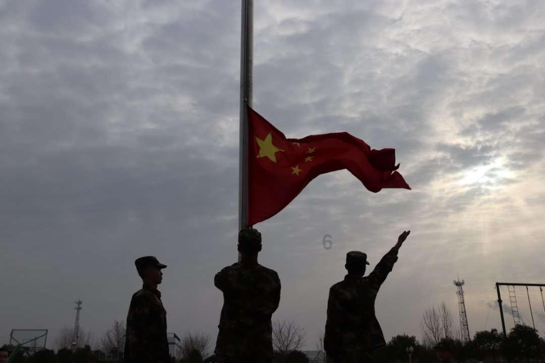 少年泰坦大出击